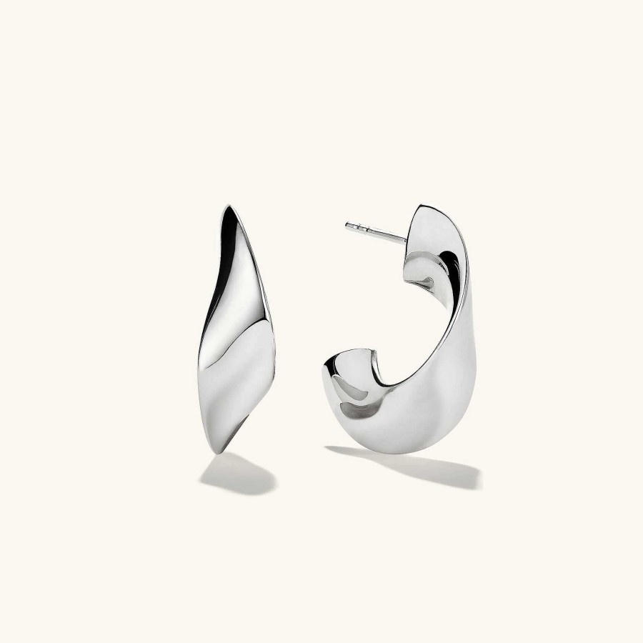 Earrings Mejuri | Wave Hoops