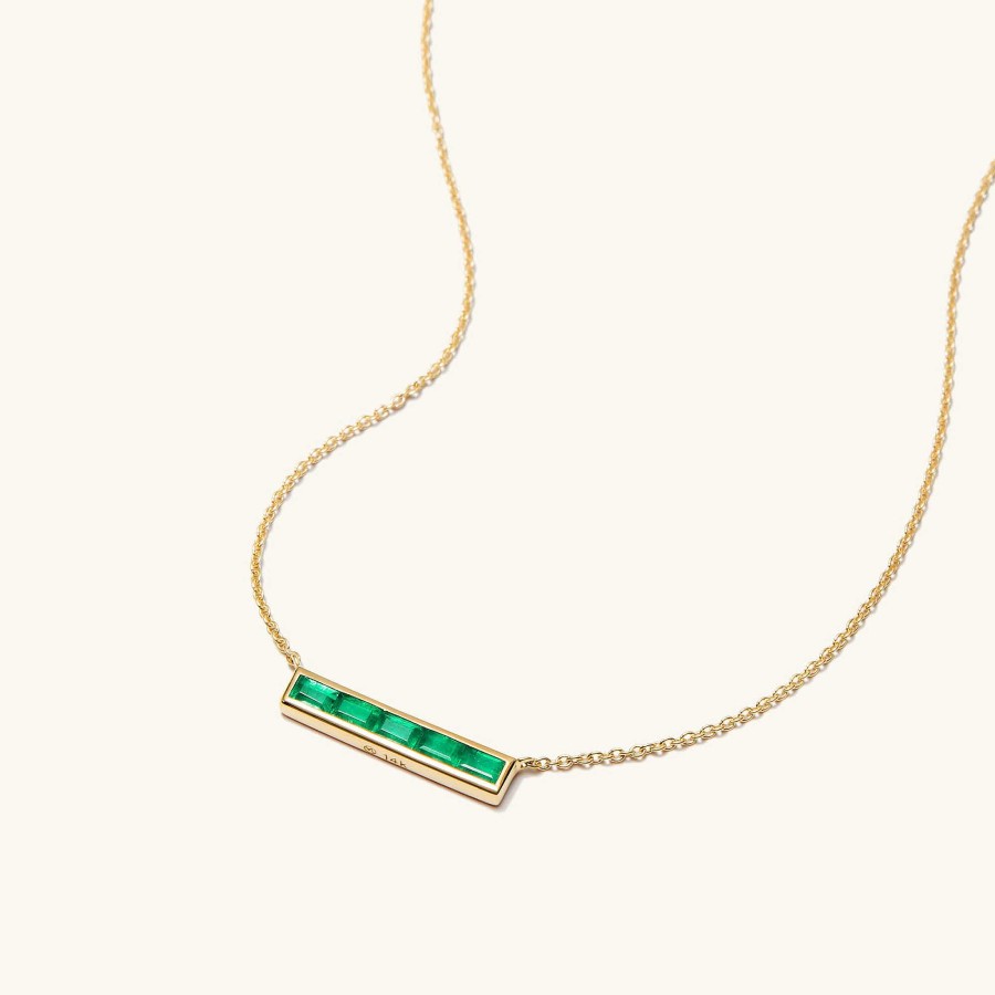 Necklaces Mejuri | Baguette Emerald Bar Necklace – Wearsjewelry